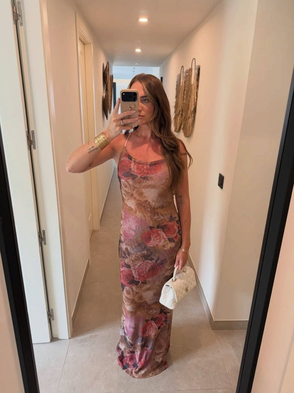 Customer photo: Elizabeth Rose Maxi Dress