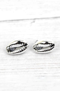 Shell earrings silver